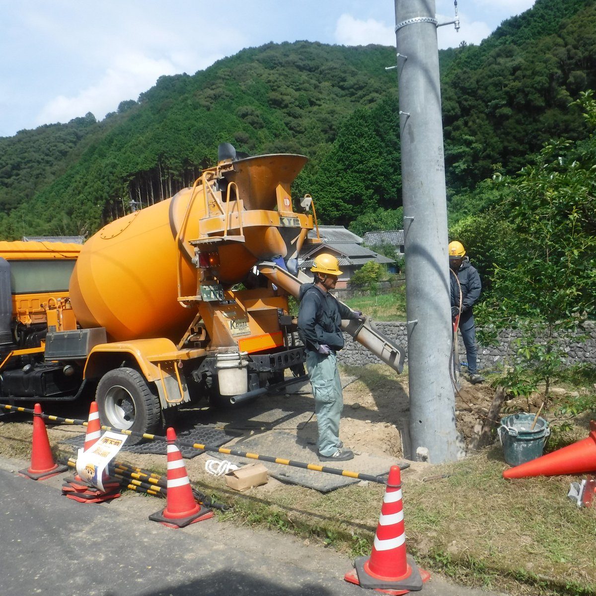 建柱工事